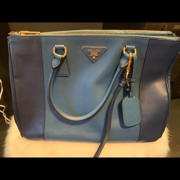 Prada Lux Two-tone Saffiano handbag blue leather